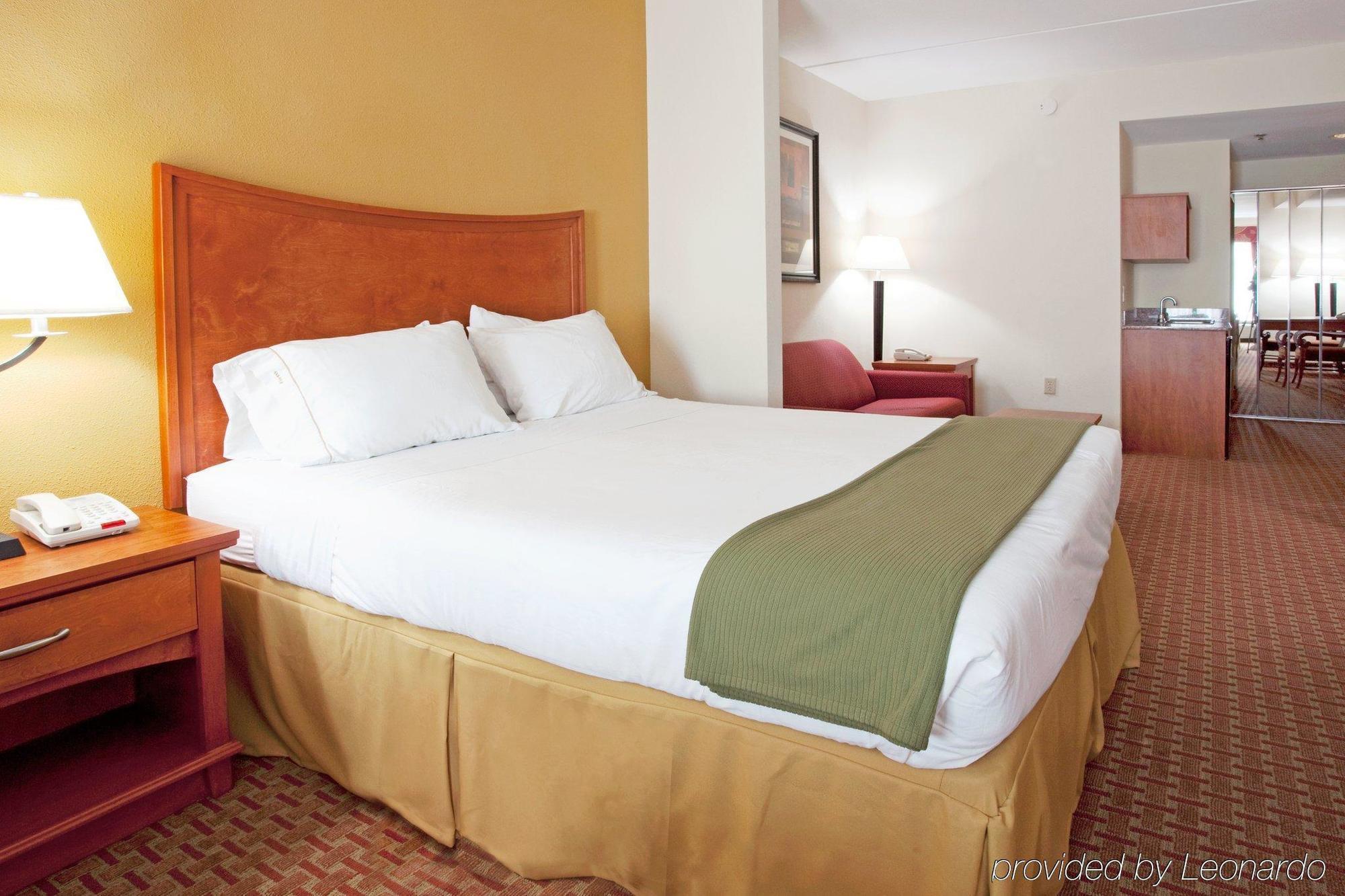 Holiday Inn Express Hotel & Suites Jacksonville North-Fernandina By Ihg Yulee Rom bilde